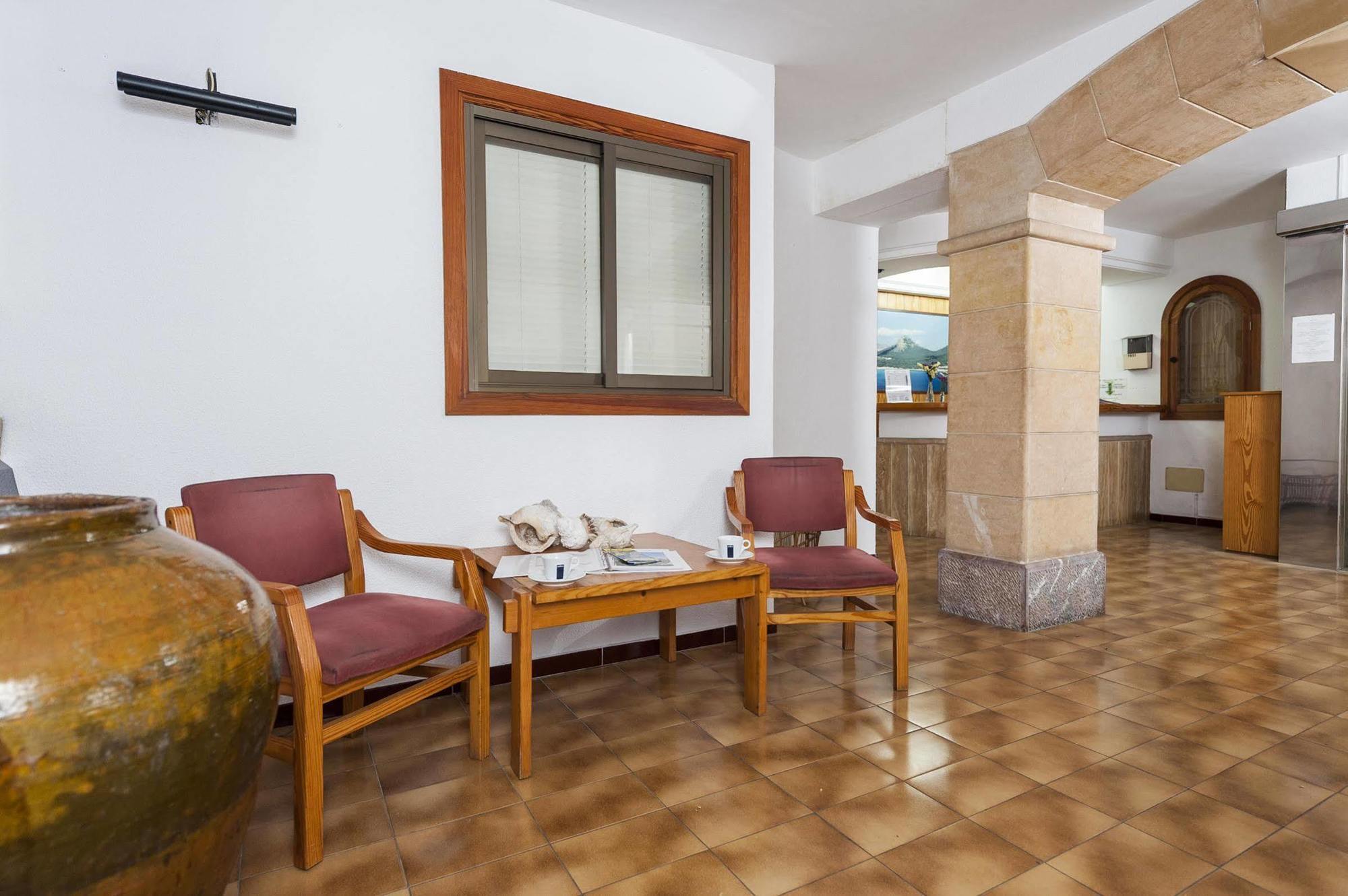 Hostal Casa Bauza Кала Ратьяда Экстерьер фото